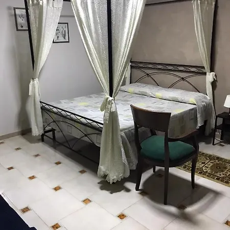 Vendégház Il Tucano Pergusa