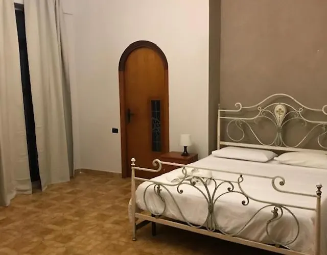 Il Tucano 招待所